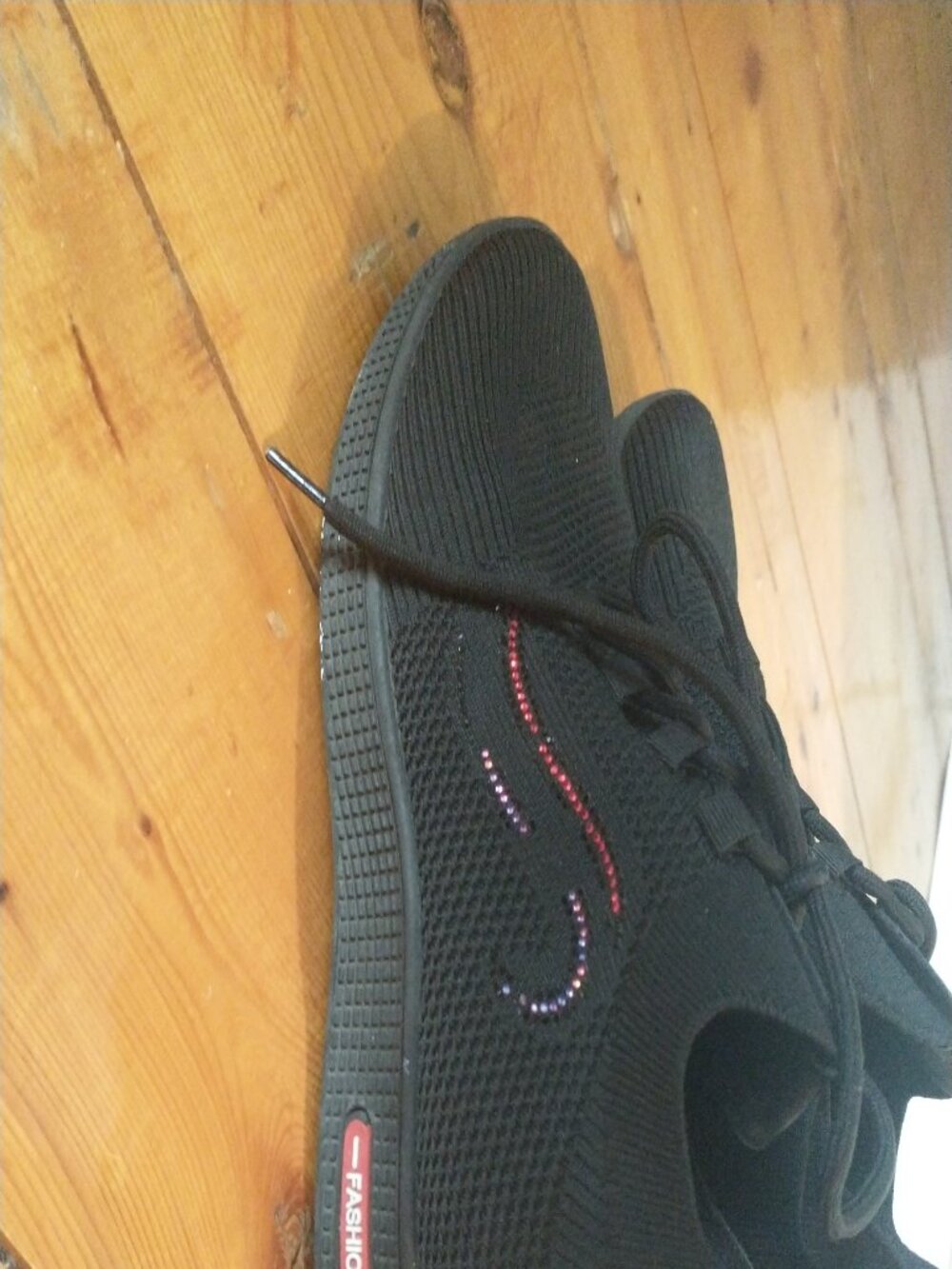 Running shoes